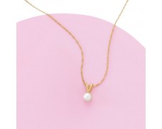 Child's 4mm Cultured Pearl Solitaire Necklace in 14kt Yellow Gold. 15"